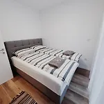 New Nest - Center Appartement Tuzla