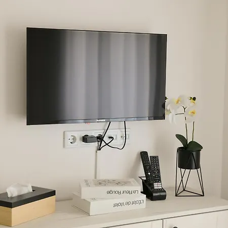 New Nest - Center * 图兹拉